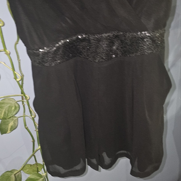 3/20.00. Black sequin romper. - Picture 4 of 9